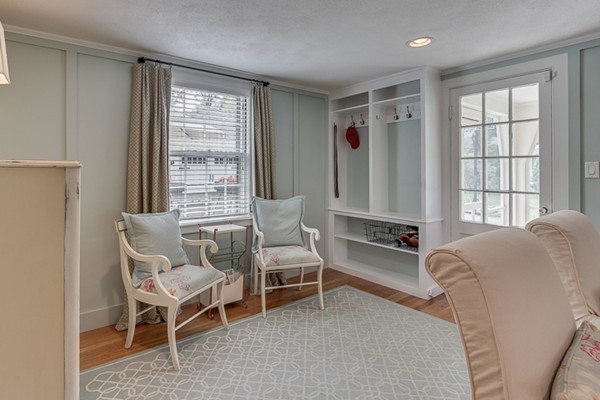 20 Pine Ridge Road Reading, MA 01867 - Photo 5 of 28 Gallery Image 5