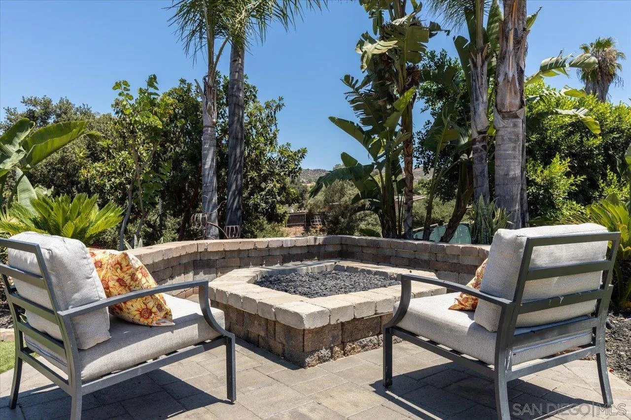 15786 Olde Highway 80 El Cajon, CA 92021 - Photo 46 of 75 a outdoor living space with furniture and a potted plant