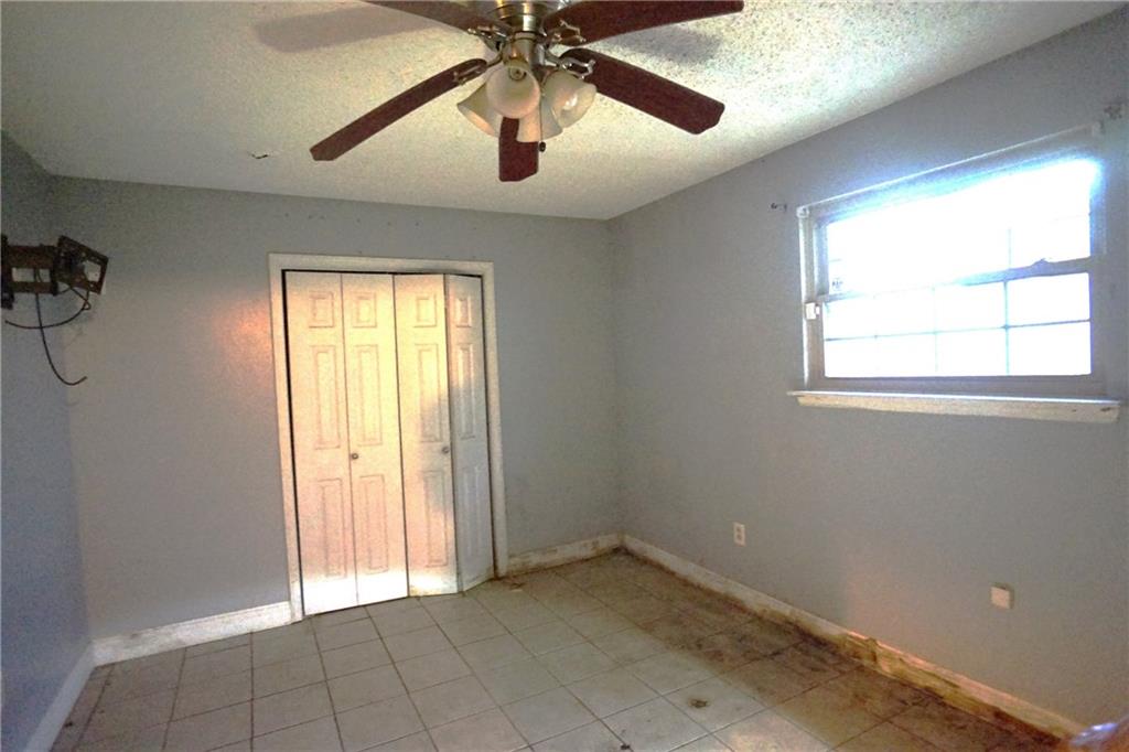 2105 North Sugar Ridge Road Laplace, LA 70068 - Photo 5 of 8