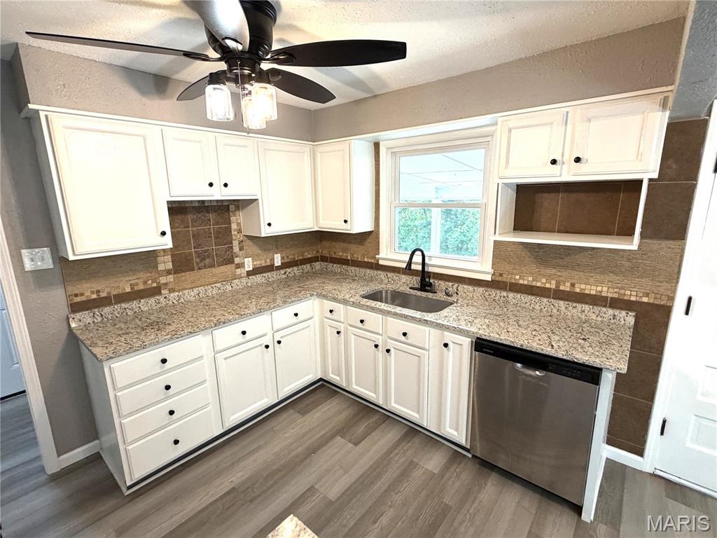 5268 Highway 156 Waterloo, IL 62298 - Photo 3 of 30