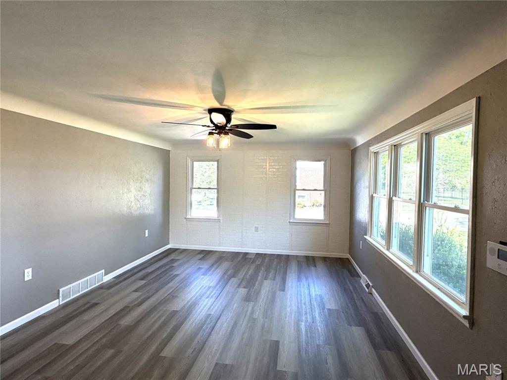 5268 Highway 156 Waterloo, IL 62298 - Photo 6 of 30