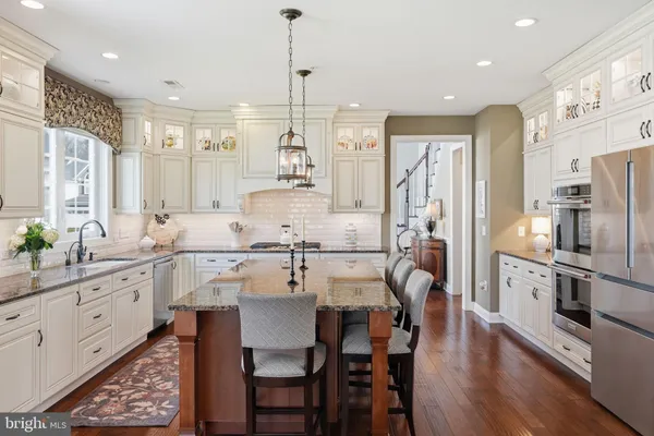 $1,139,000 | 61 Hillyer Lane, Newtown, PA 18940