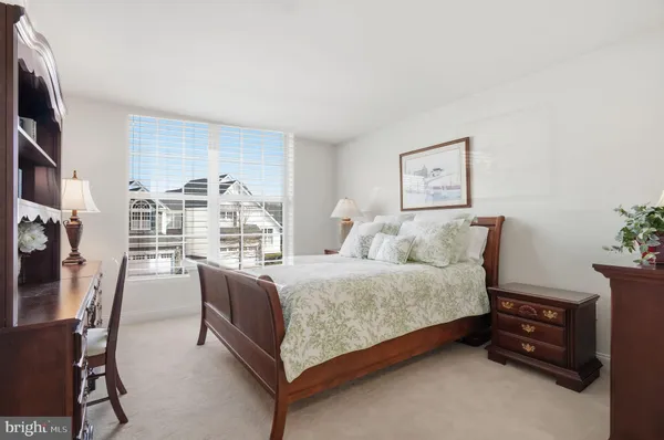 $1,139,000 | 61 Hillyer Lane, Newtown, PA 18940