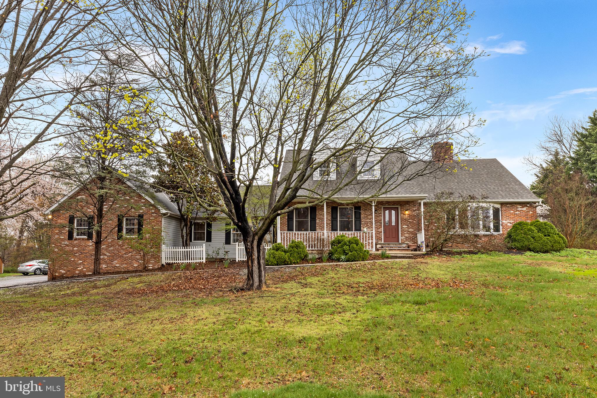 1231 State Road Lincoln University, PA 19352 - Photo 5 of 31 Fabulous brick home with picturesque landscape