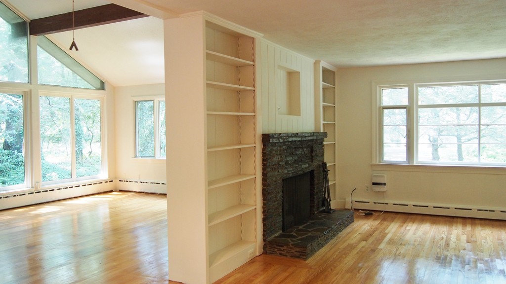 27 Hills Road Amherst, MA 01002 - Photo 14 of 24 Gallery Image 14