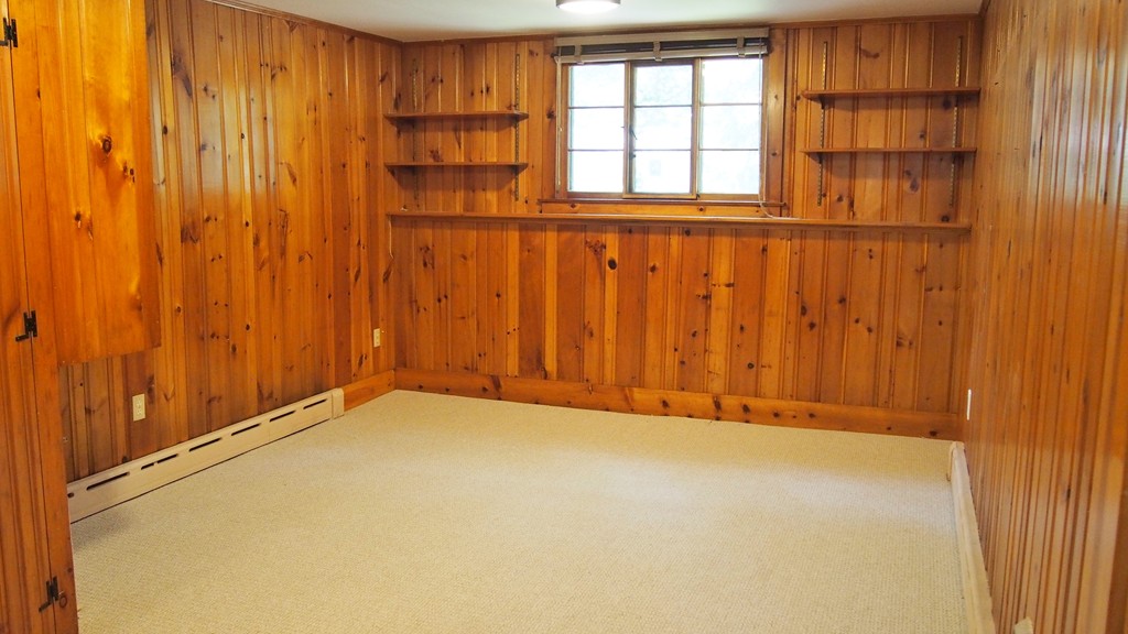 27 Hills Road Amherst, MA 01002 - Photo 20 of 24 Gallery Image 20
