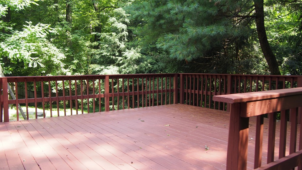 27 Hills Road Amherst, MA 01002 - Photo 21 of 24 Gallery Image 21