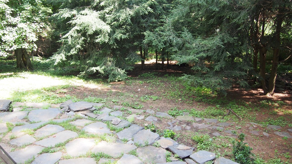 27 Hills Road Amherst, MA 01002 - Photo 24 of 24 Gallery Image 24