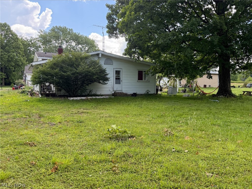 1416 Jones Road Jefferson, OH 44047 - Photo 3 of 9