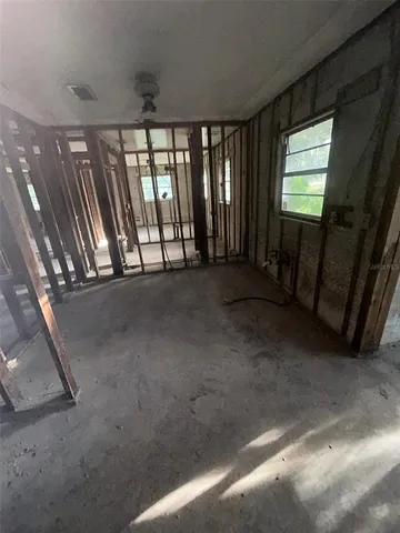 a view of a house with a big yard