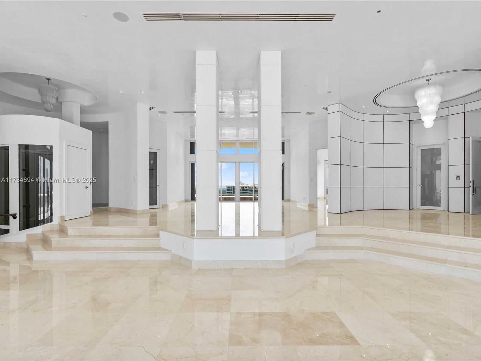 2600 East Island Boulevard, Unit PH3 Aventura, FL 33160 - Photo 4 of 14 a view of a bathroom with a shower