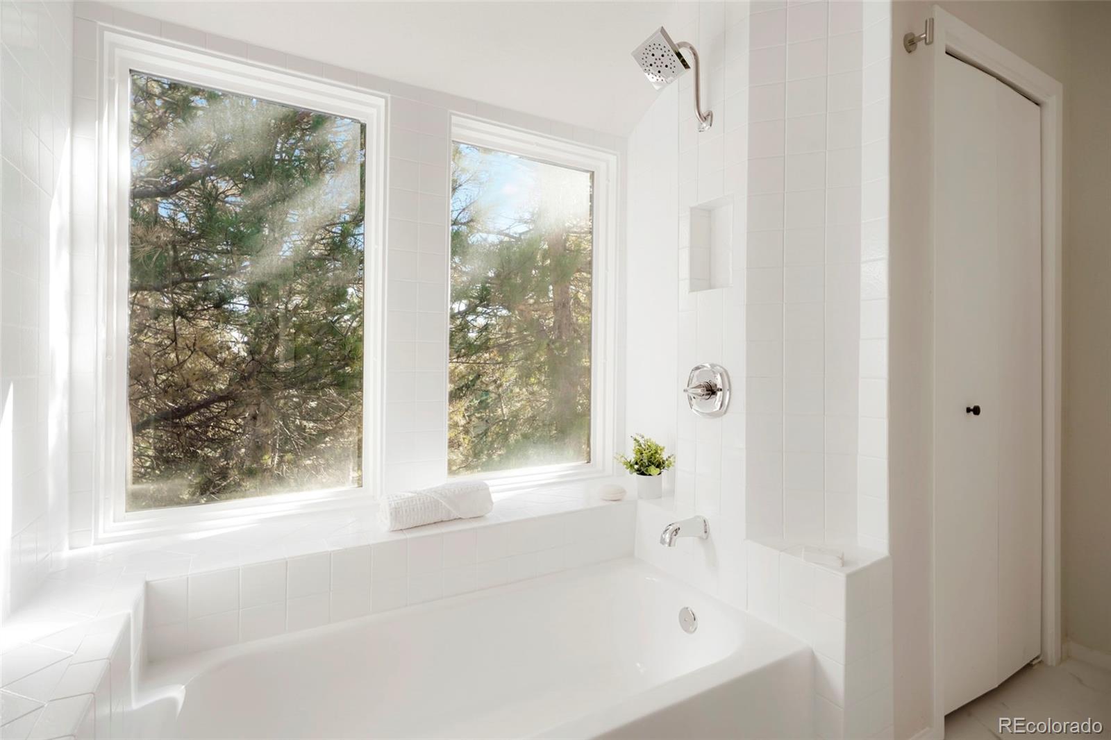 23551 Genesee Village Road, Unit H Golden, CO 80401 - Photo 21 of 26