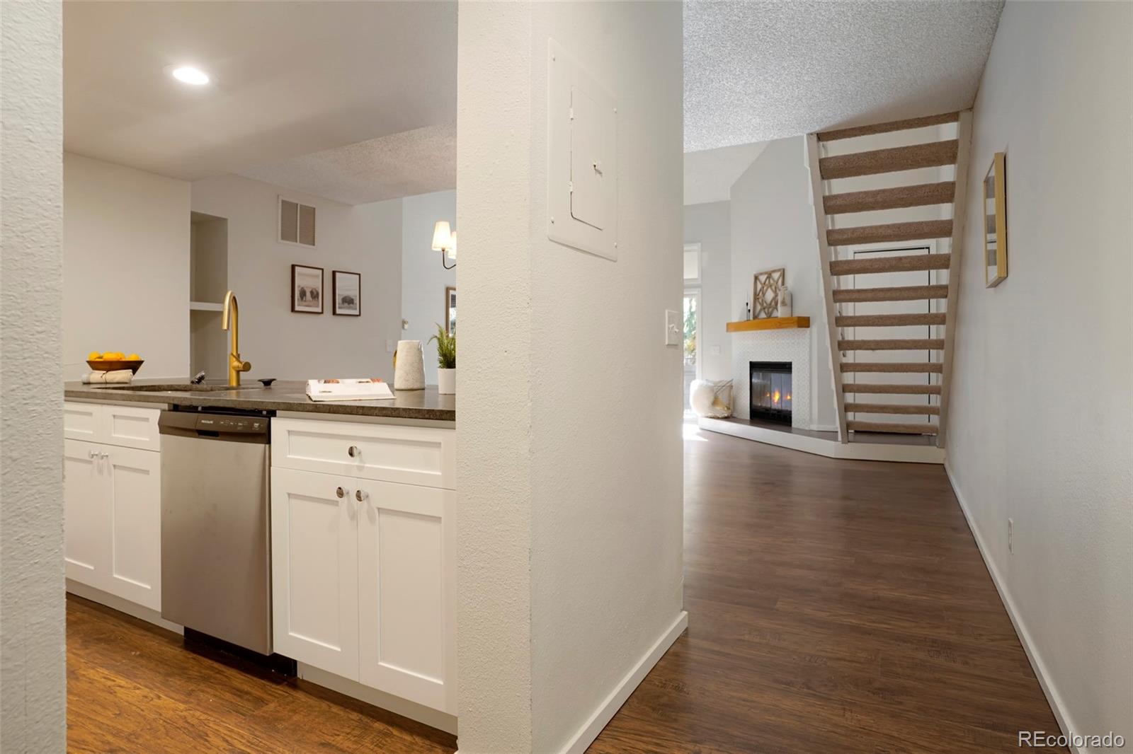 23551 Genesee Village Road, Unit H Golden, CO 80401 - Photo 5 of 26