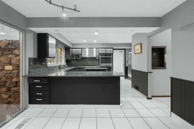 $1,259,000 | 14930 West Wadsworth Road, Wadsworth, IL 60083