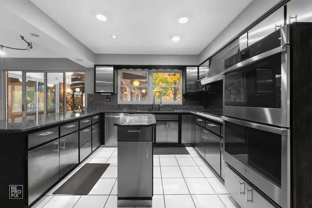 $1,259,000 | 14930 West Wadsworth Road, Wadsworth, IL 60083