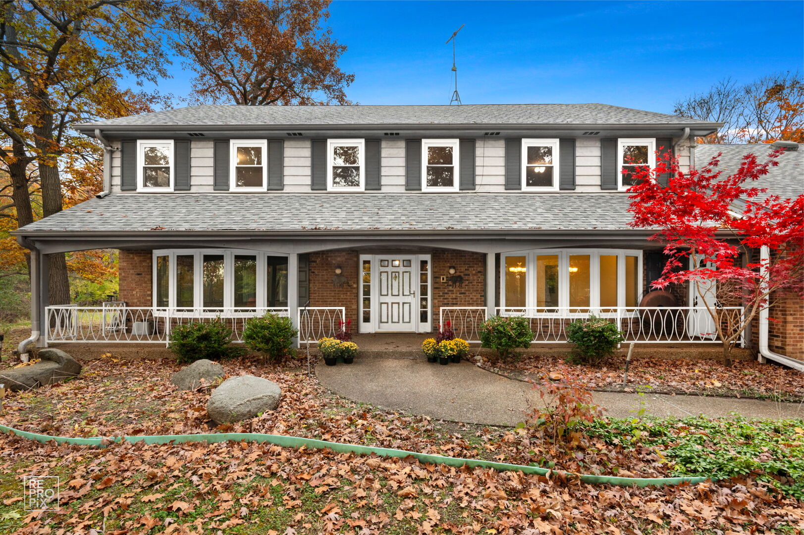 14930 West Wadsworth Road Wadsworth, IL 60083 - Photo 2 of 68 a front view of a house