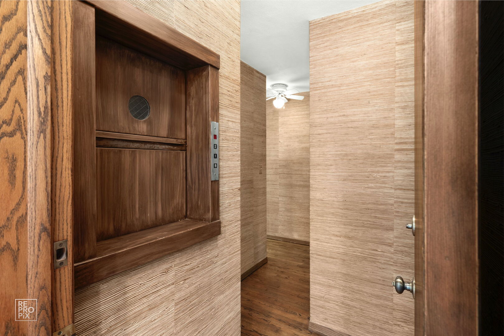 14930 West Wadsworth Road Wadsworth, IL 60083 - Photo 33 of 68 a view of door