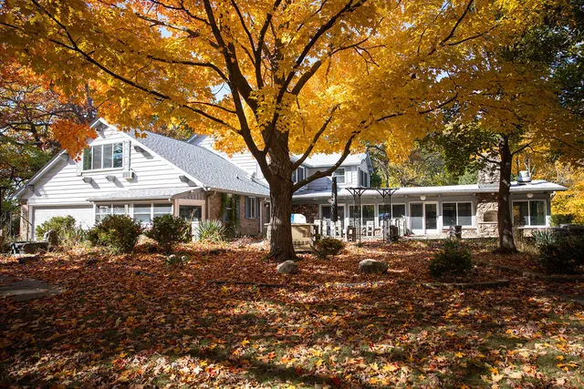 $1,259,000 | 14930 West Wadsworth Road, Wadsworth, IL 60083