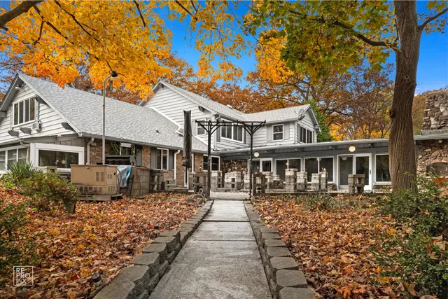 $1,259,000 | 14930 West Wadsworth Road, Wadsworth, IL 60083