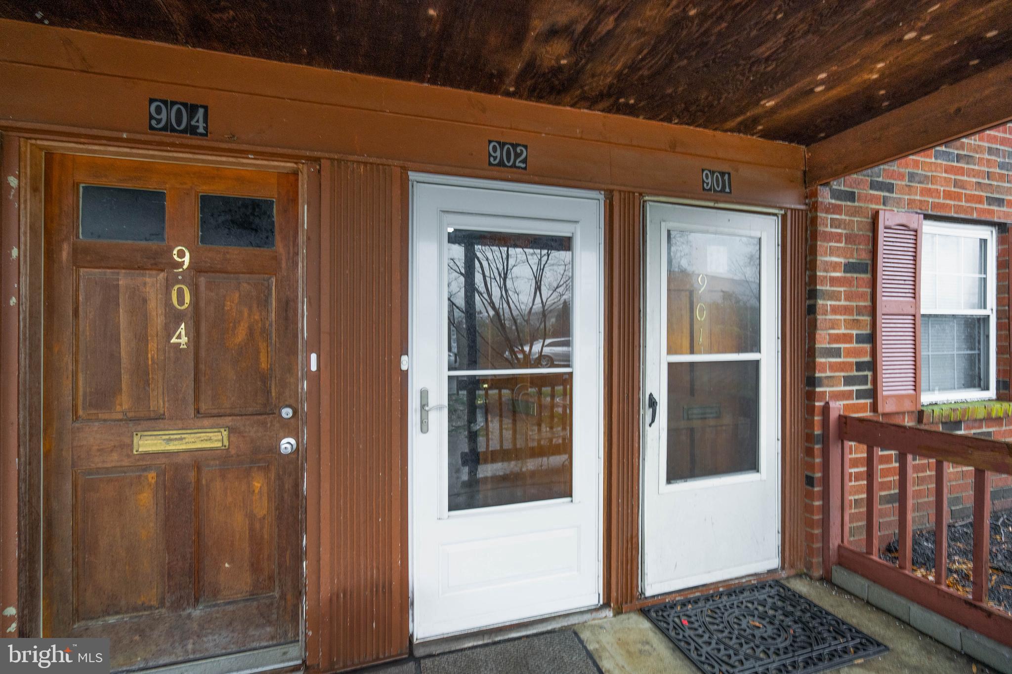 902 Garnet Drive Burlington, NJ 08016 - Photo 15 of 15 a front view of a house