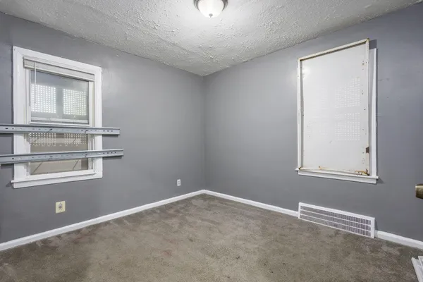 $1,350 | 13881 Carlisle Street, Detroit, MI 48205
