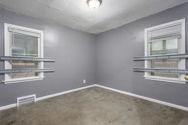 $1,350 | 13881 Carlisle Street, Detroit, MI 48205