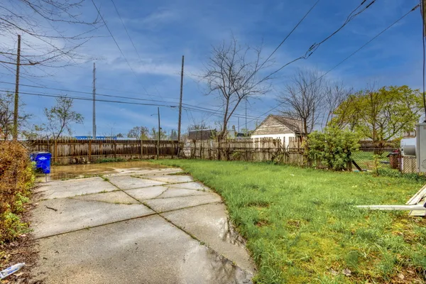 $1,350 | 13881 Carlisle Street, Detroit, MI 48205