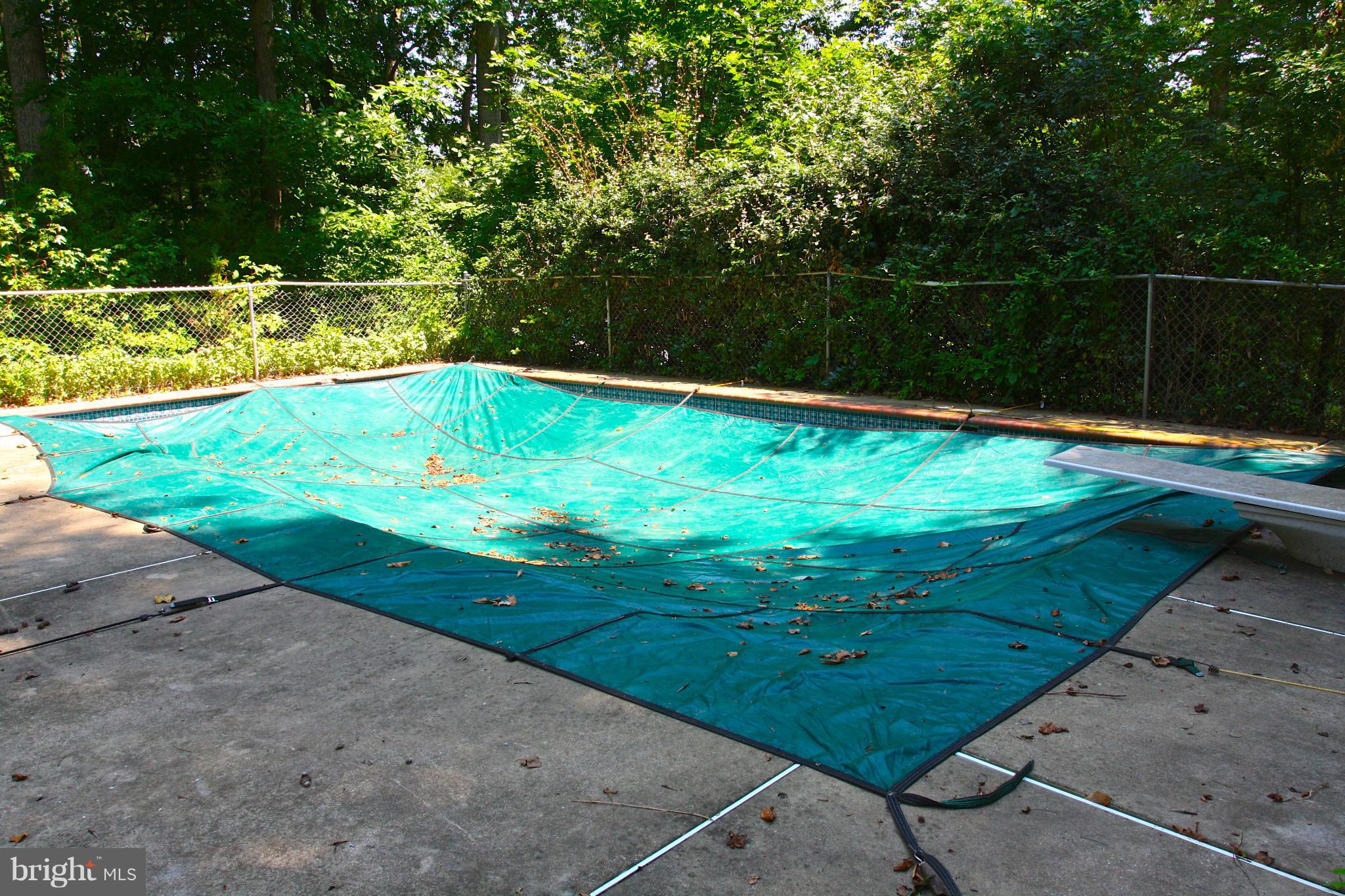 2120 Stinnett Road Huntingtown, MD 20639 - Photo 20 of 29 Fenced in Pool