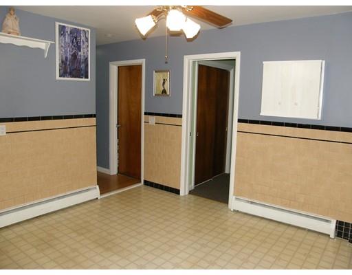 26 Spring Street Webster, MA 01570 - Photo 4 of 30 Gallery Image 4