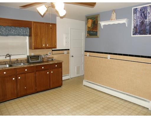 26 Spring Street Webster, MA 01570 - Photo 5 of 30 Gallery Image 5