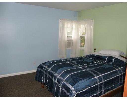26 Spring Street Webster, MA 01570 - Photo 10 of 30 Gallery Image 10