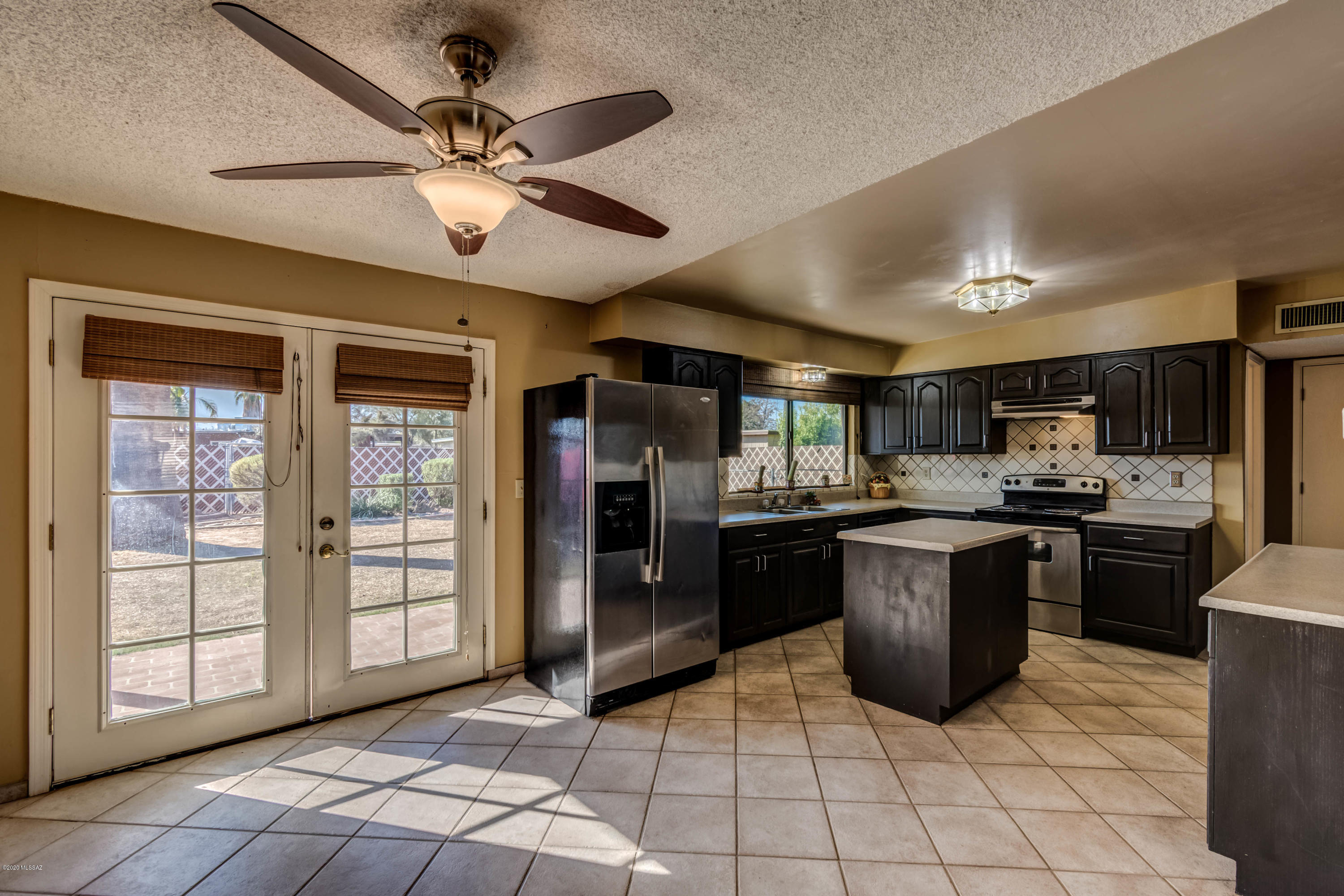 7322 East Stella Road Tucson, AZ 85730 - Photo 5 of 17