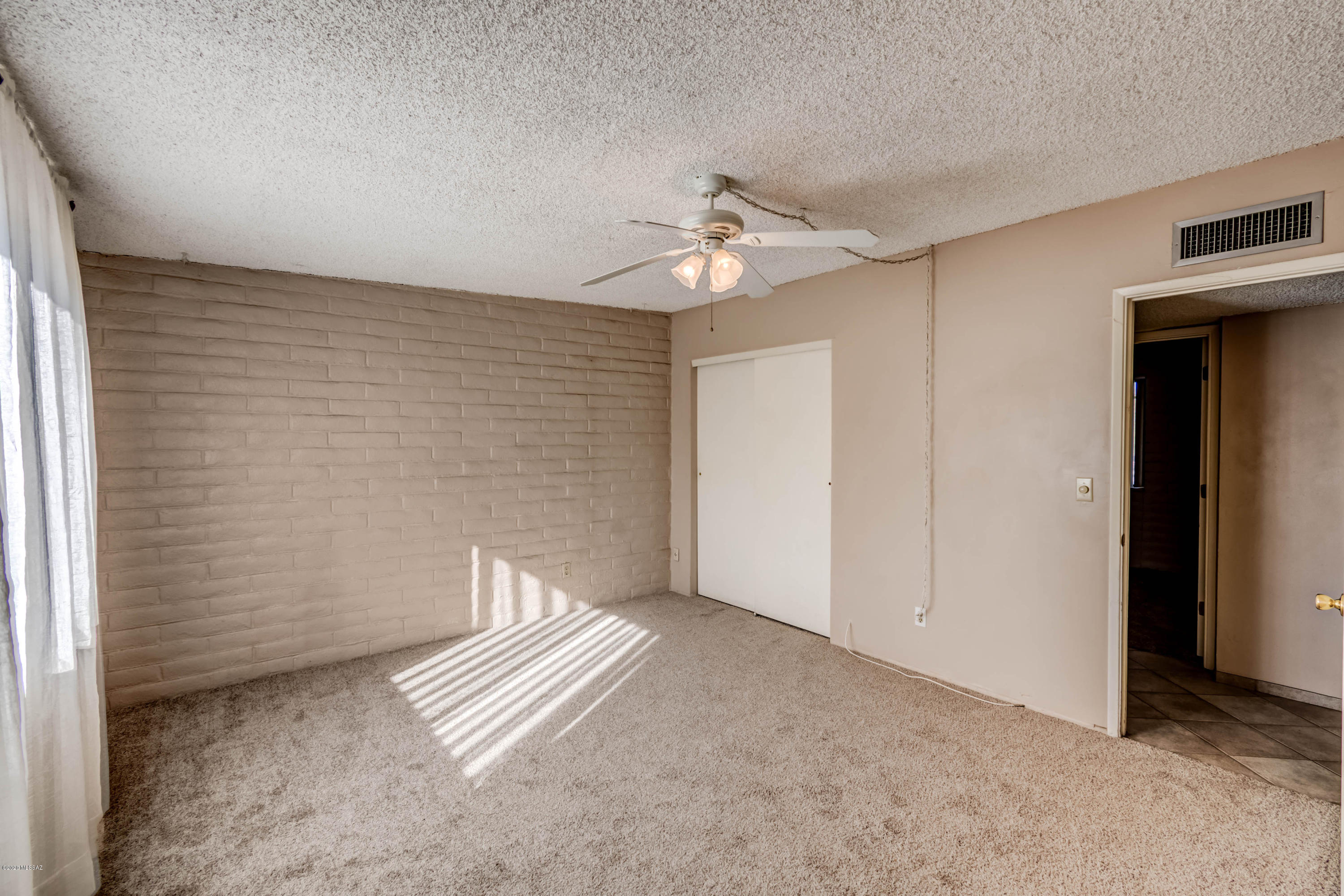 7322 East Stella Road Tucson, AZ 85730 - Photo 10 of 17
