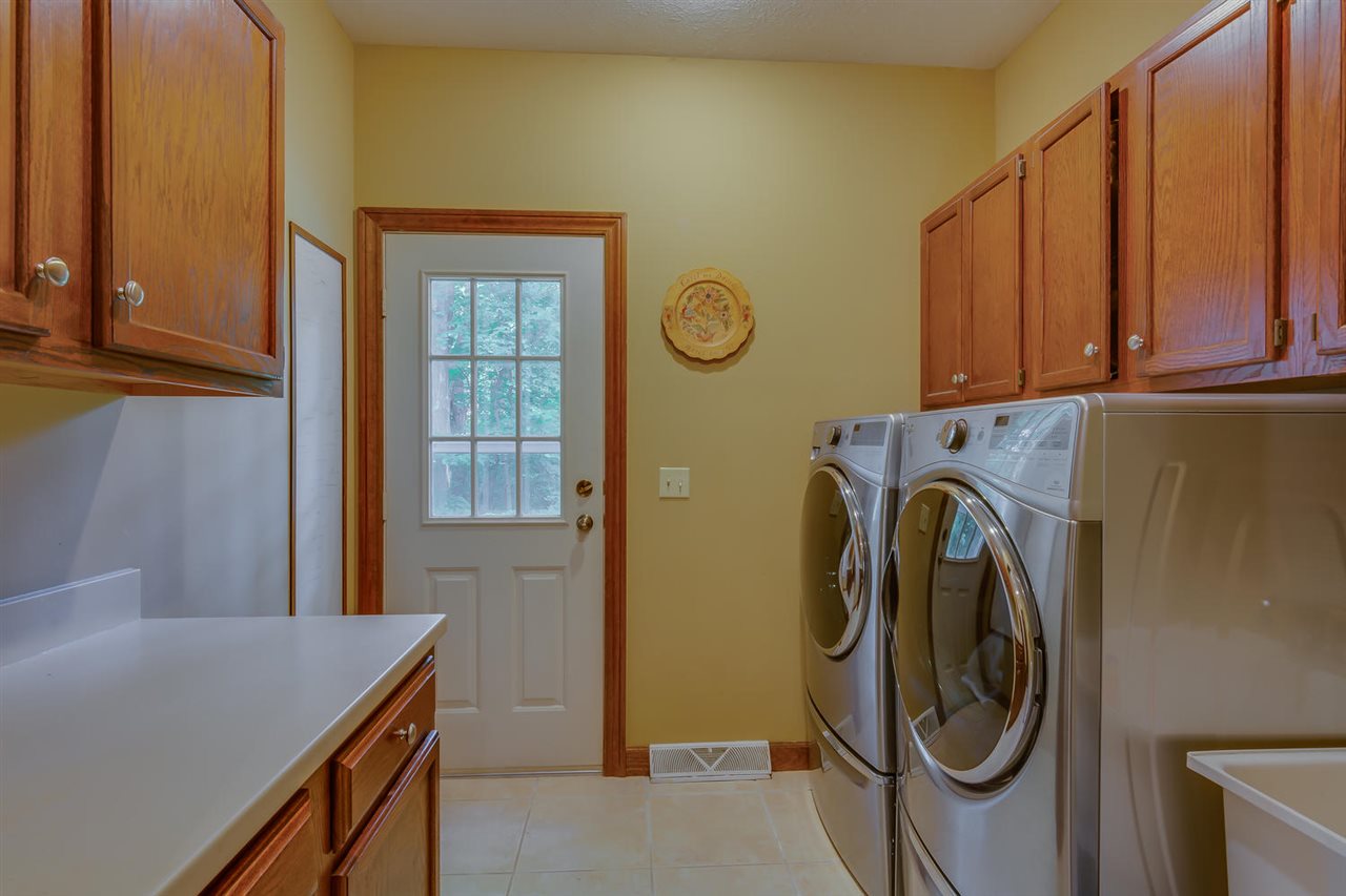 17480 Stoney Point Road Granger, IN 46530 - Photo 17 of 34 Gallery Image 17