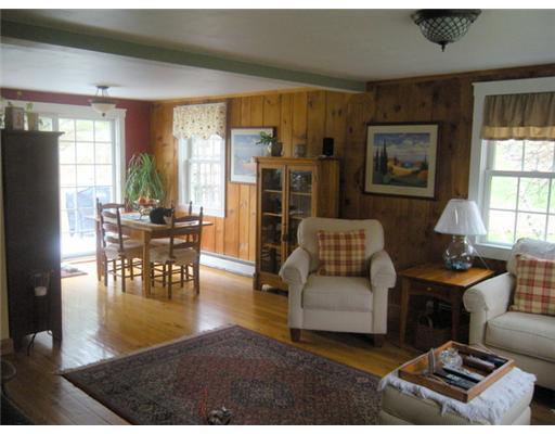19 Parker Head Road Phippsburg, ME 04562 - Photo 3 of 7 Living Room.