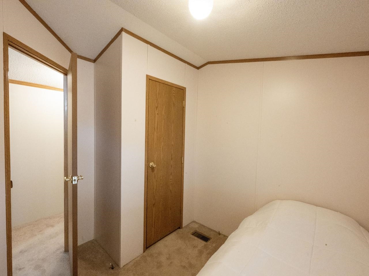 78 South Street Colchester, VT 05446 - Photo 12 of 35