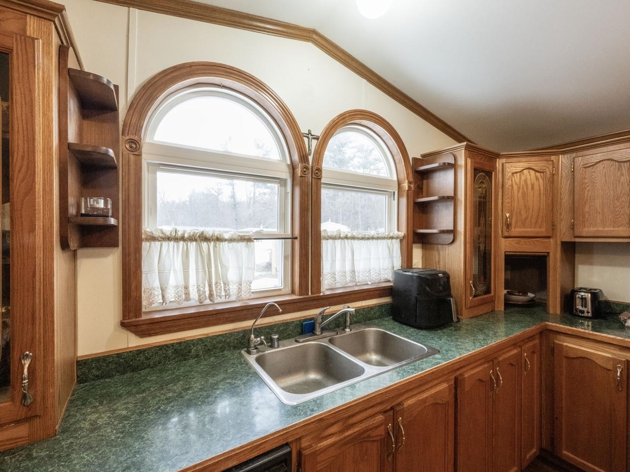 78 South Street Colchester, VT 05446 - Photo 6 of 35