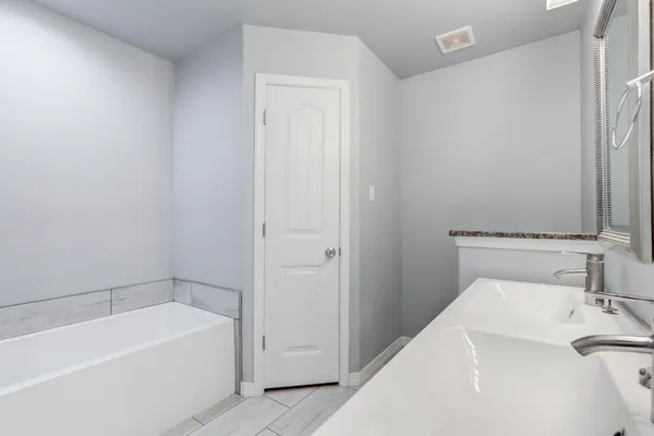 $1,695 | 8806 16th Street, Lubbock, TX 79416