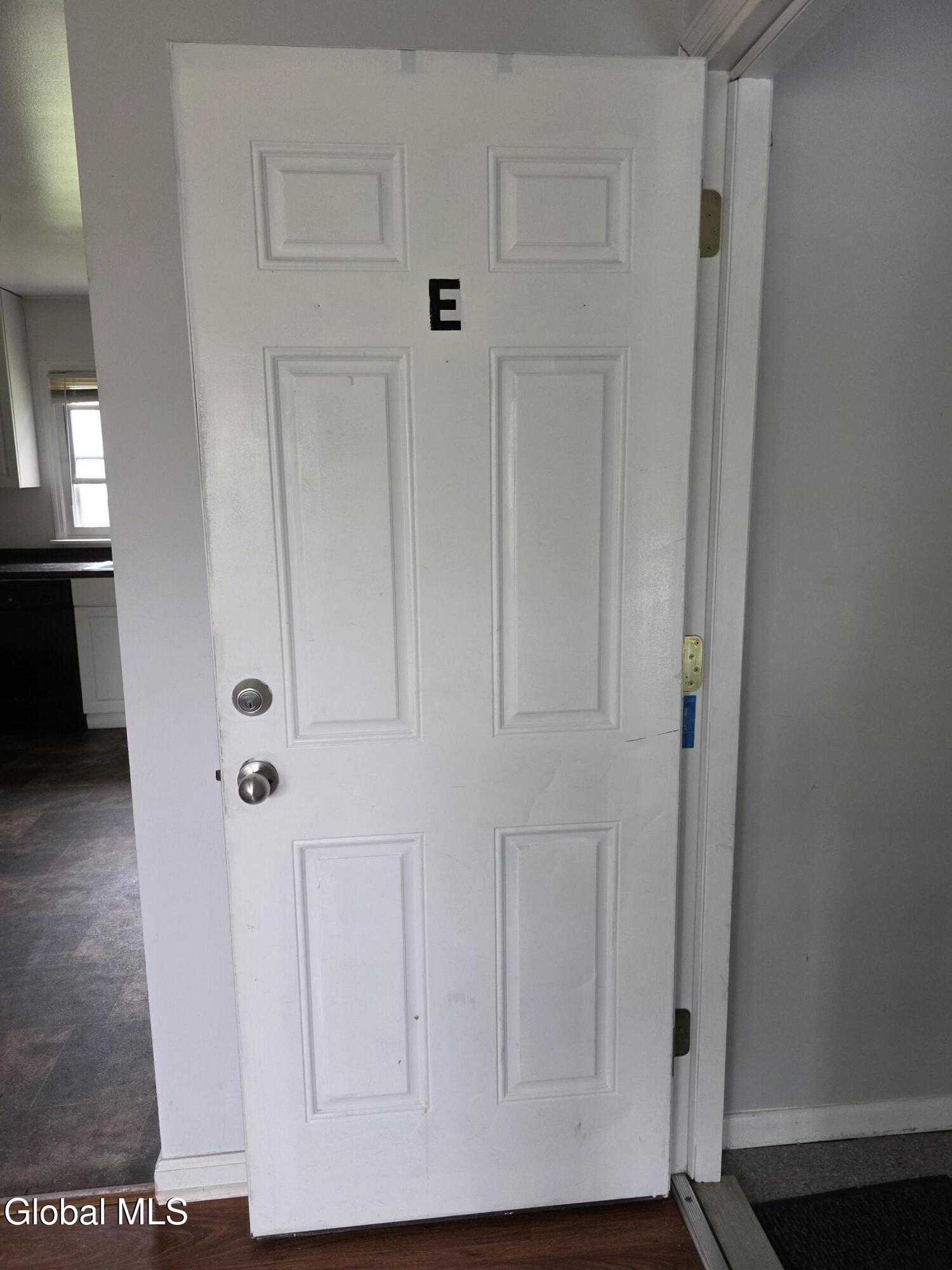15 Ashdown Road, Unit 15E Clifton Park, NY 12019 - Photo 3 of 14 Doorway