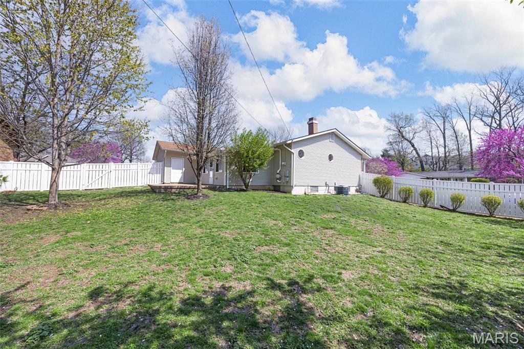 1101 Olde Coventry Drive St. Charles, MO 63301 - Photo 19 of 21