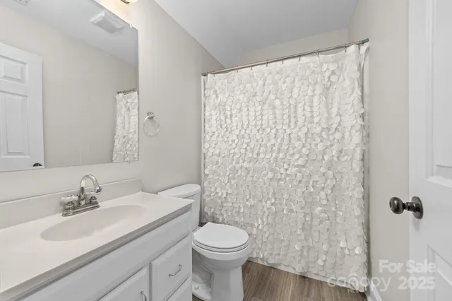 $759,000 | 20305 Queensdale Drive, Cornelius, NC 28031