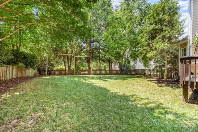 $759,000 | 20305 Queensdale Drive, Cornelius, NC 28031