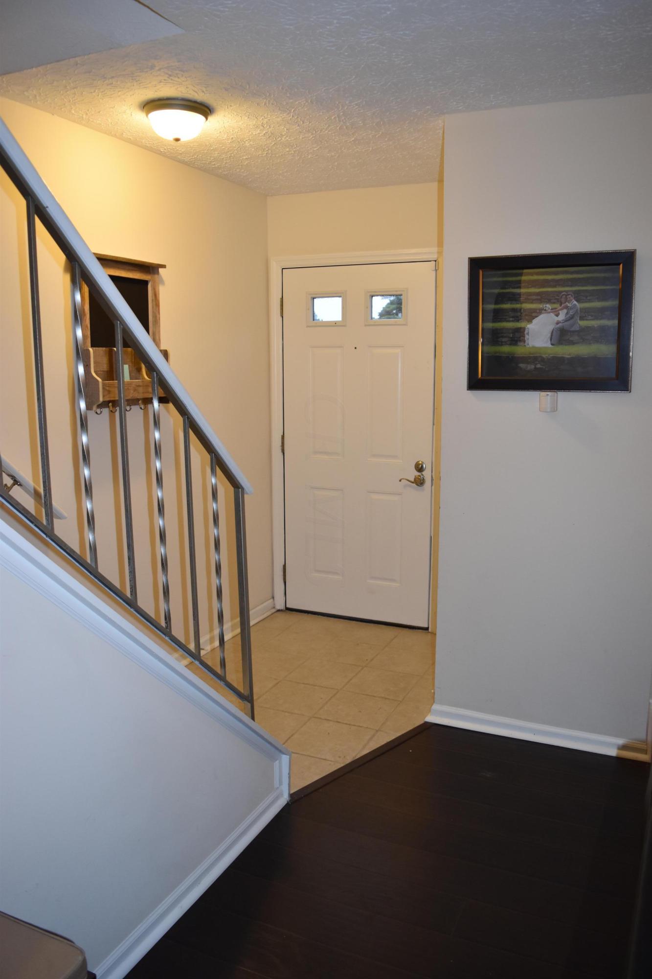 5275 Ruthton Road, Unit 23 Columbus, OH 43220 - Photo 3 of 19