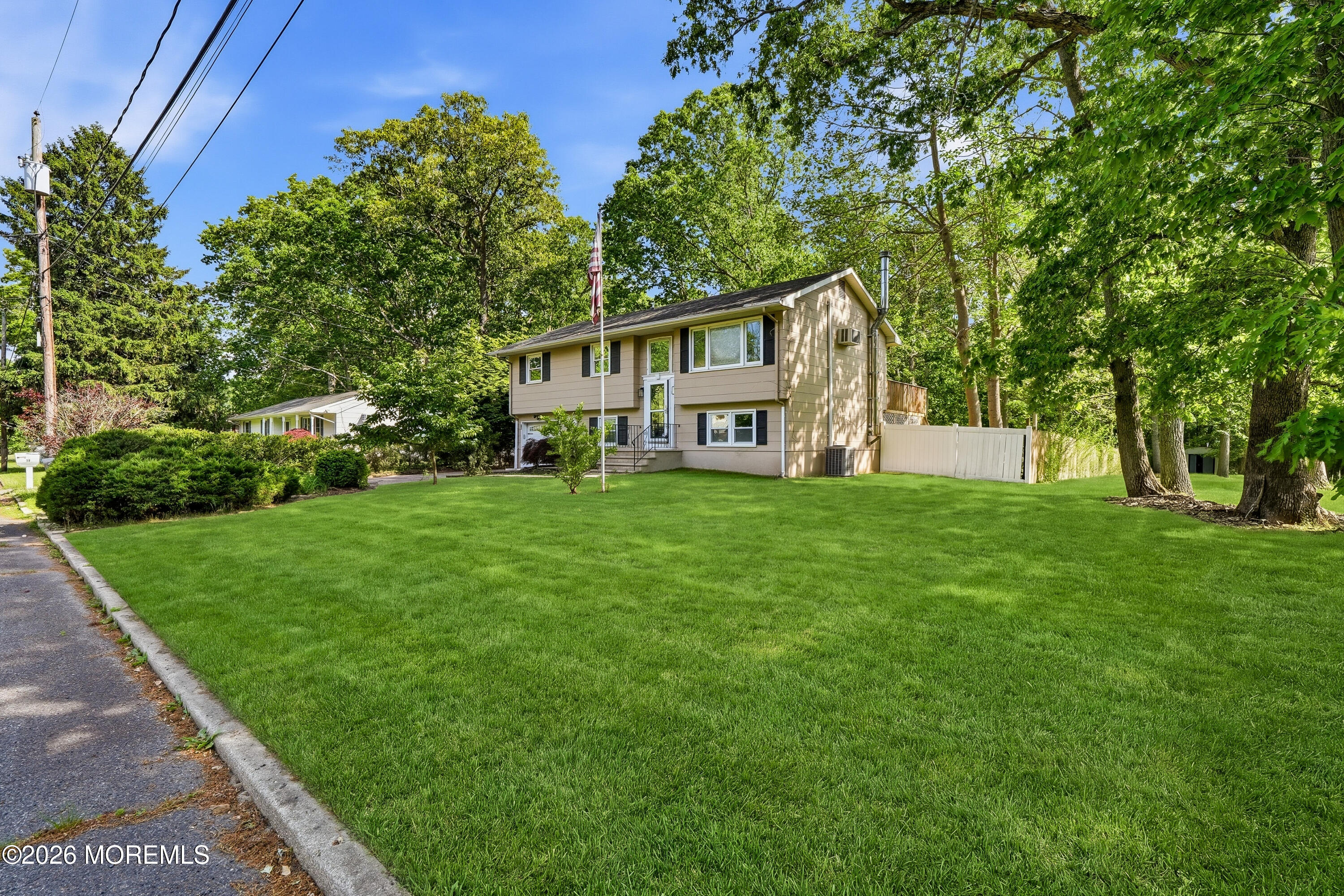 16 Crest Road Jackson, NJ 08527 - Photo 55 of 61 034