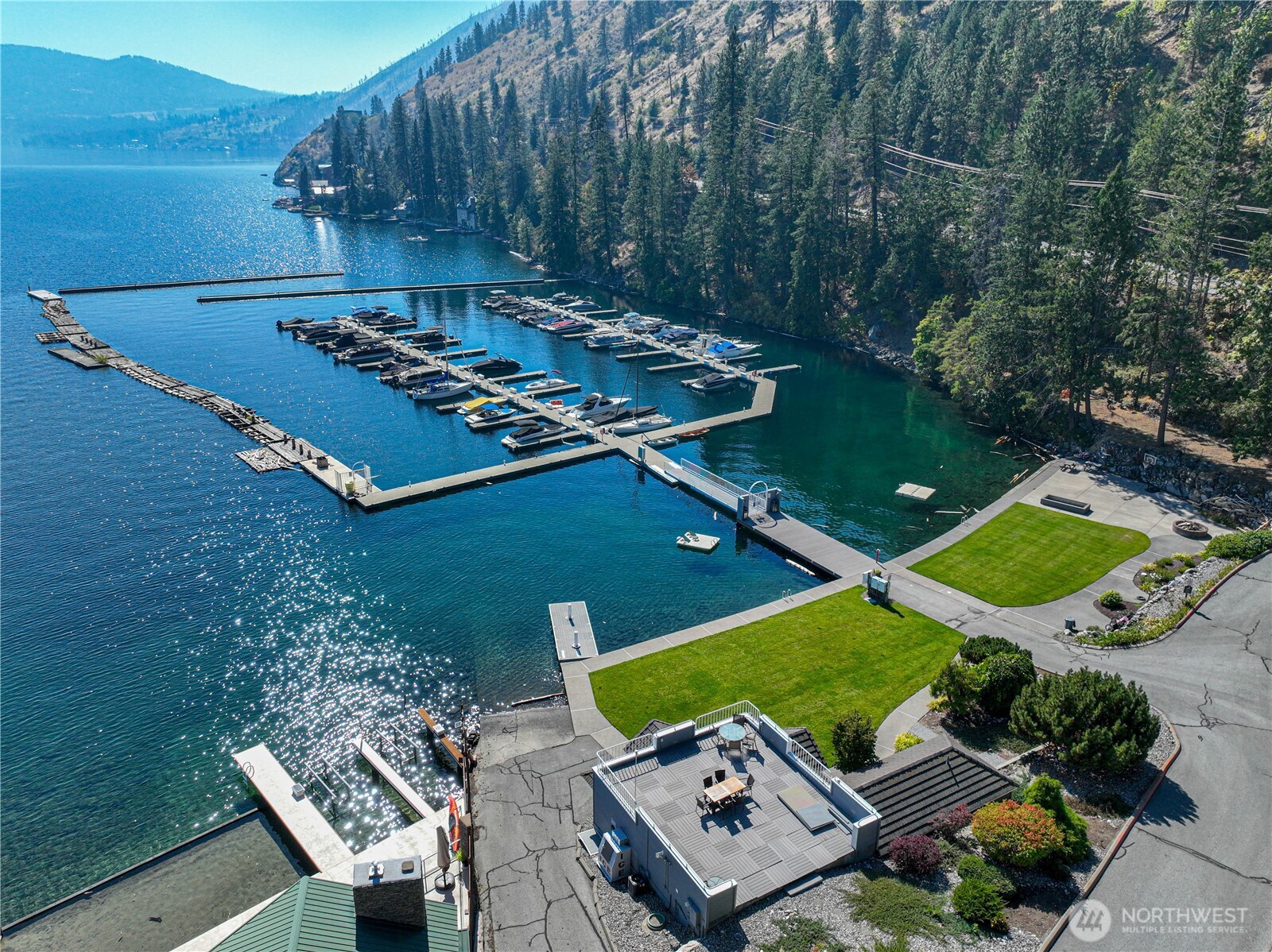 11155 South Lakeshore Road, Unit 26B Chelan, WA 98816 - Photo 6 of 34 Gallery Image 6