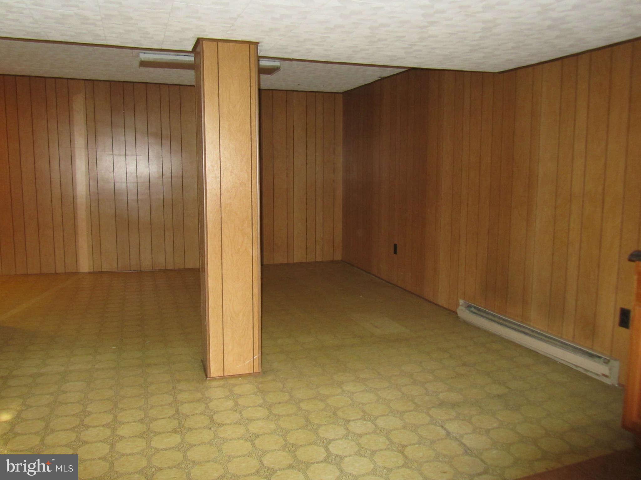 1106 Tiffany Road Silver Spring, MD 20904 - Photo 25 of 30 Family Room