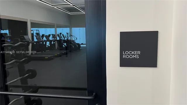 $940,000 | 225 North Miami Avenue, Unit 212, Miami, FL 33128