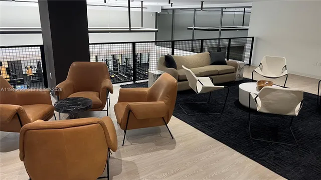 $940,000 | 225 North Miami Avenue, Unit 212, Miami, FL 33128