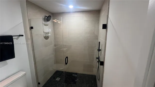 $940,000 | 225 North Miami Avenue, Unit 212, Miami, FL 33128