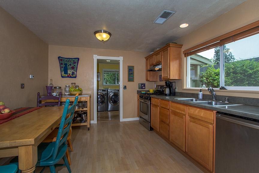 4543 Excelsior Road Eureka, CA 95503 - Photo 10 of 39 Gallery Image 10